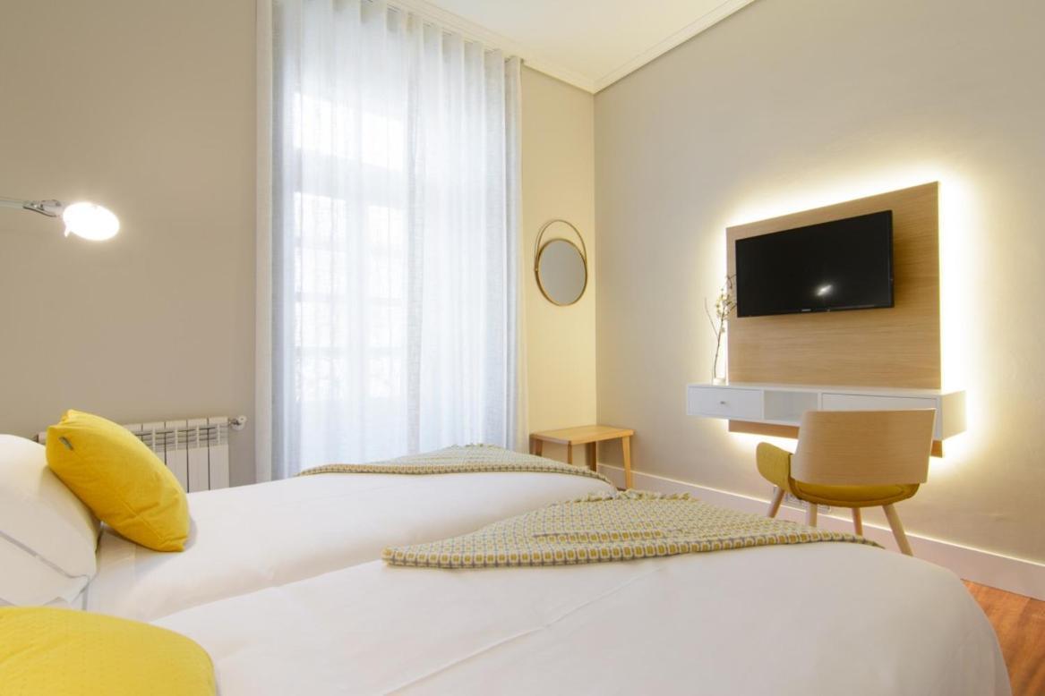 Pazo De Mendoza Hotel Baiona Eksteriør billede